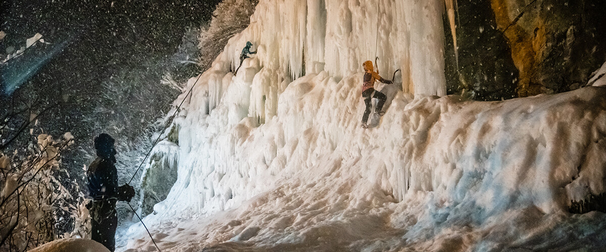 Partez à la découverte de la Cascade de glace