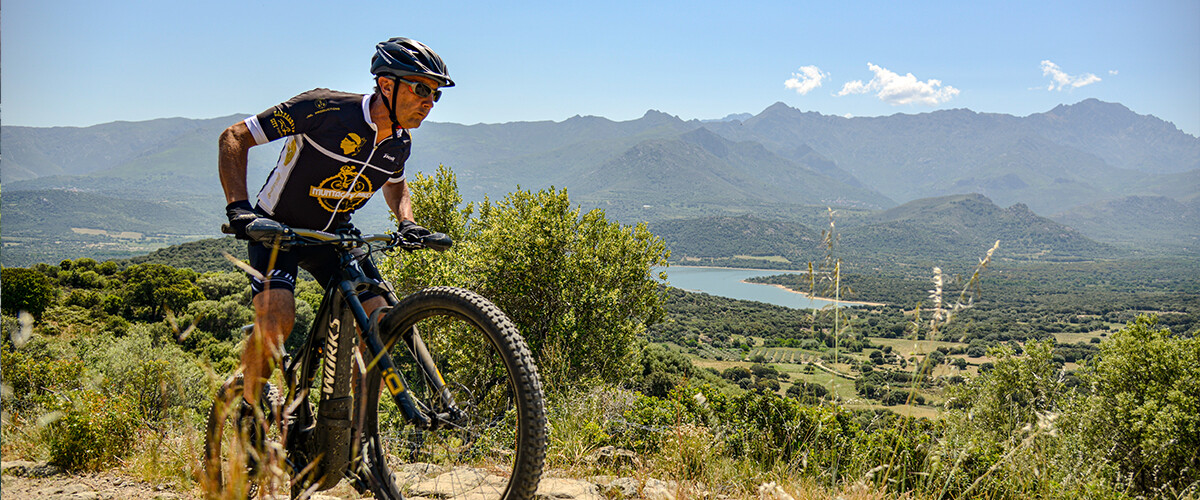 L'île rousse en VTT