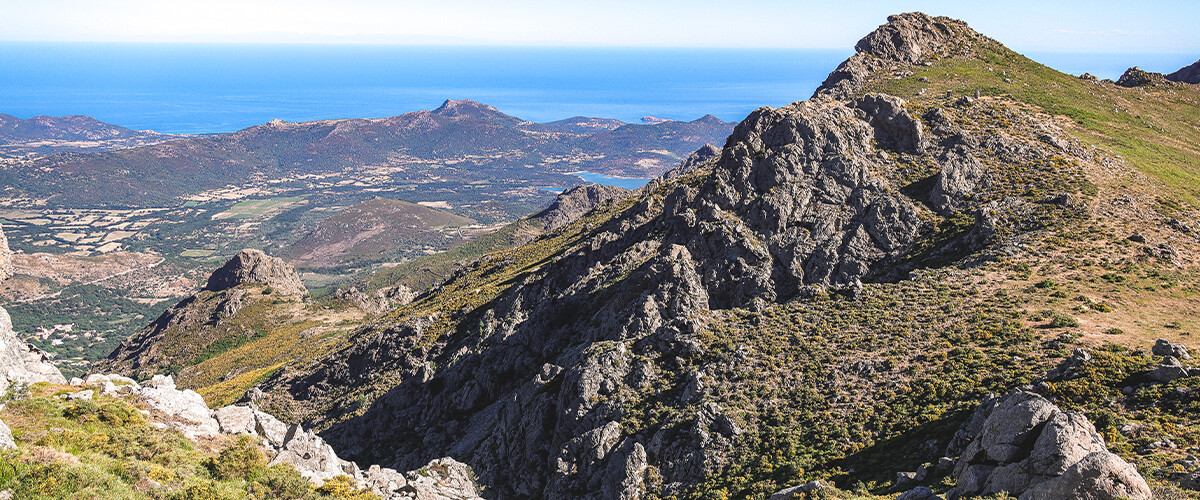 Où faire du trail dans les montagnes en Corse ?