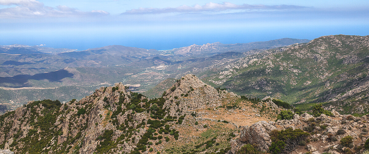 Lambert Santelli : "L'Île-Rousse Balagne est le terrain de jeu  idéal pour les amateurs de trail"