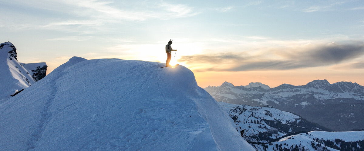 Inner Journey - Le Ski Base Jump par Matthias Giraud alias "Super Frenchie"