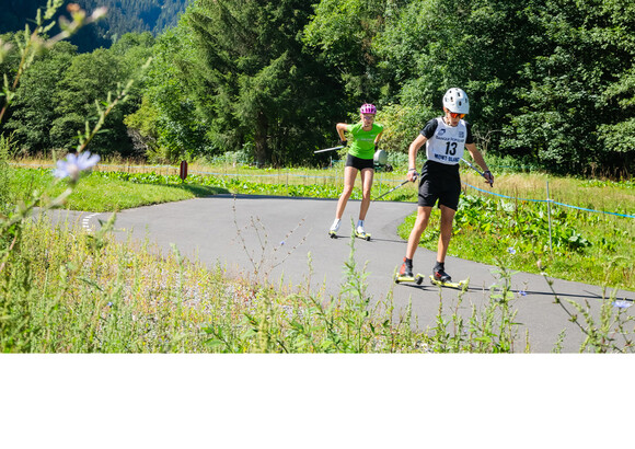 Avez-vous déjà testé le ski-roue aux Contamines ??