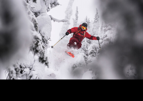 Hustle : le ski d'hiver à l'esprit libre