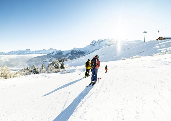 DÉCOUVRE LES DENTS DU MIDI L'HIVER,