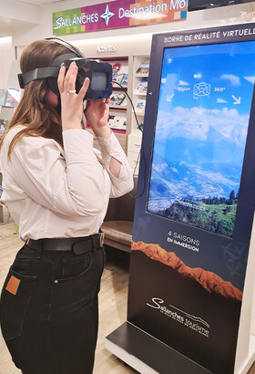 Partez pour un voyage Virtuel