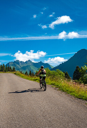 Partez en Cyclo à Praz de Lys Sommand