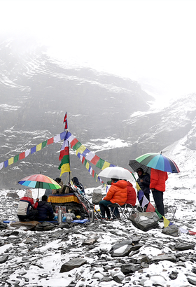 Quand l'ascension de Vivian Bruchez du Dhaulagiri ne se passe pas comme prévu...