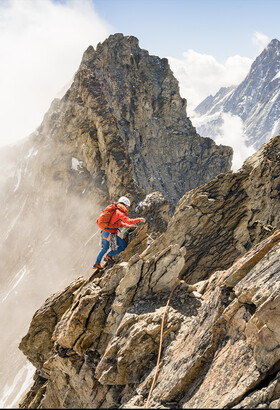 Les 82 '4000’ des Alpes en 78 jours, l'incroyable histoire de Roeland Van Oss