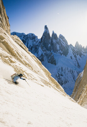 Découvre Painting The Mountains, le film qui fera date dans l’Histoire du ski de pente raide