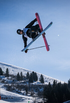 Plongez au cœur du freeski à La Clusaz avec Kaditane Gomis