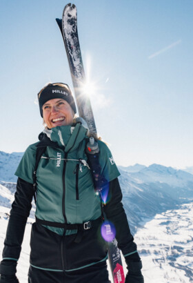 Après une saison parfaite en ski-alpinisme, la française Emily Harrop vise le titre olympique en 2026 à Milan-Cortina