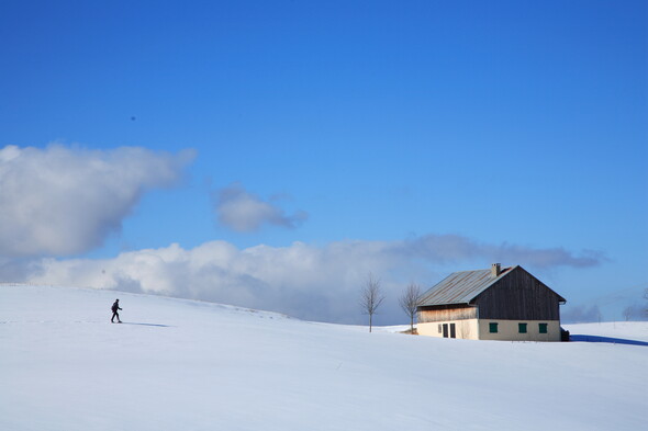 Les Brasses, Une destination de montagne et de traditions