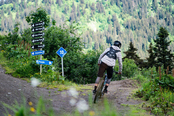 Châtel, une ville à vélo