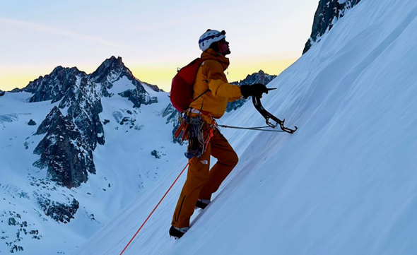 "Back to K2" pour l'alpiniste de tous les records Benjamin Védrines