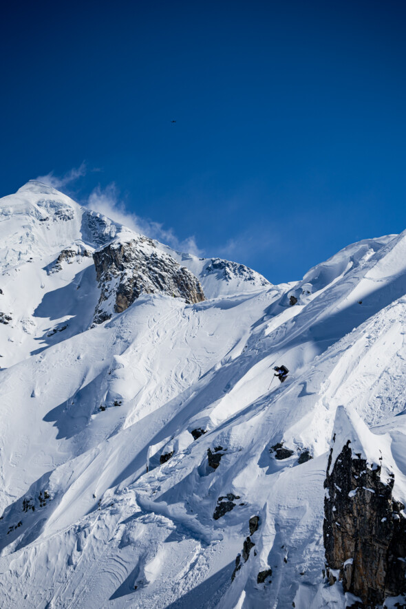 Nouvelle victoire en Géorgie pour le skieur canadien Marcus Goguen sur le FIS Freeride World Tour