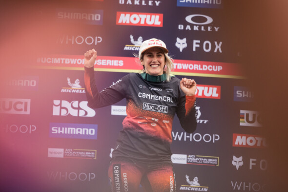 Rencontre avec la championne du VTT de descente Myriam Nicole