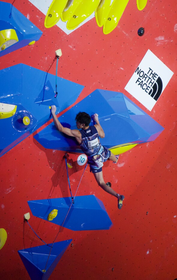 Championnats du monde d’escalade à Chamonix : entre finales historiques et hébergement premium à la AO House