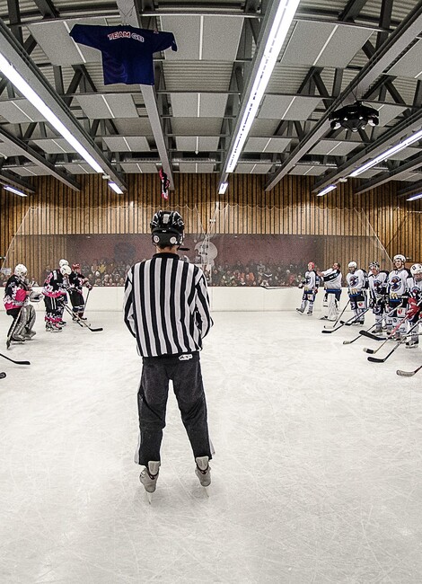 MATCH DE HOCKEY SUR GLACE