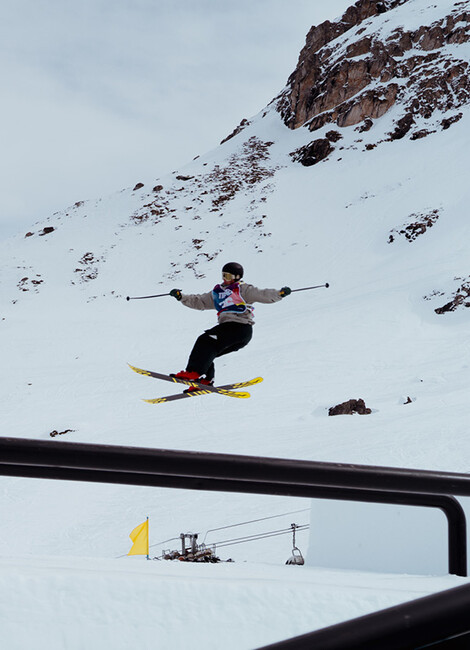 MOUNTAIN SHAKER : COUPE DU MONDE DE SKI SLOPESTYLE