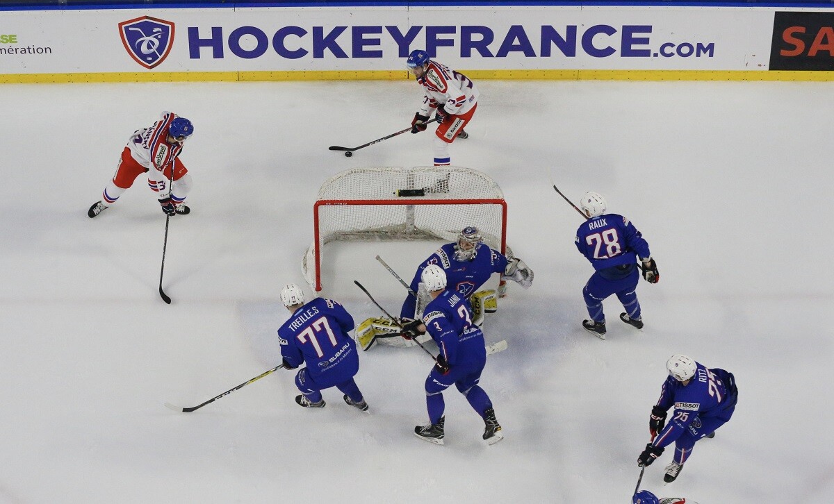 Match de hockey France Lettonie Sport Hockey sur Glace 19 avril 2019 à LES ALLUES Match de hockey France Lettonie Sport Hockey sur Glace 19 avril 2019 à LES ALLUES