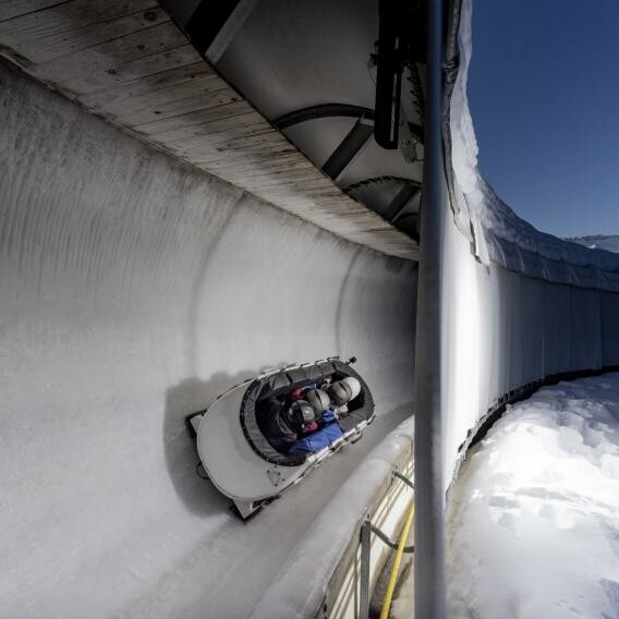CPA SUISSE LEYSIN Sport  COURSE DE BOBSLEIGHS  Animée EUR 5,00 - FR