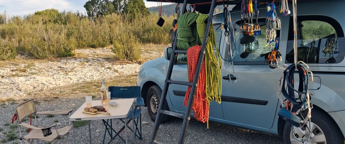 TENTBOX : ON A TESTÉ LA TENTE DE TOIT SUR 11 JOURS DE ROAD-TRIP