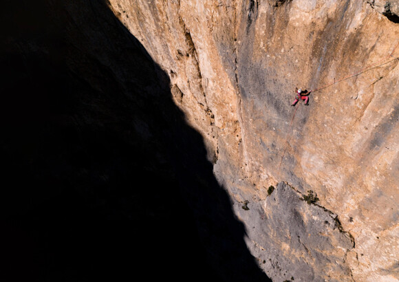 Ultra Climbing, Elsa Ponzo et Laura Pineau signe l’une des aventures les plus singulières de la saison dans le monde de l’escalade